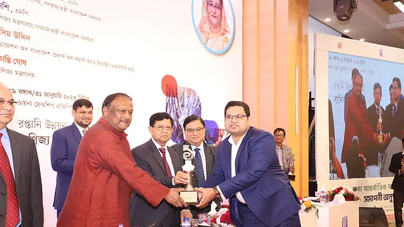আন্তর্জাতিক বাণিজ্য মেলার ২৭তম আসরে সেরা ফার্নিচার প্রস্তুতকারী প্রতিষ্ঠান নাভানা