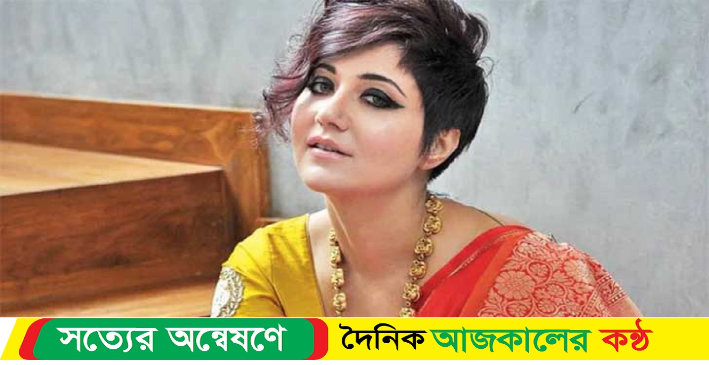 মেয়ের প্রেমিকের কাছে যে আবদার স্বস্তিকার