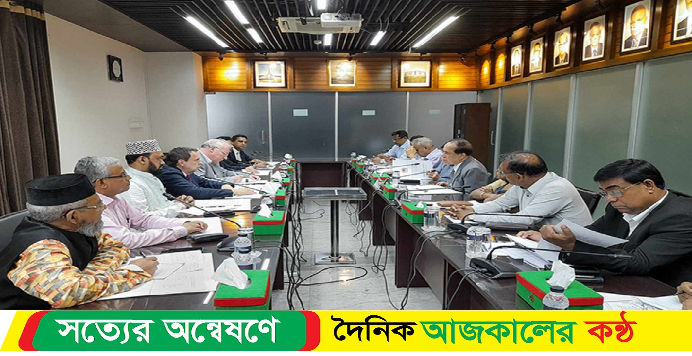 নির্বাচন পর্যবেক্ষকদের সঙ্গে ইসির বৈঠক