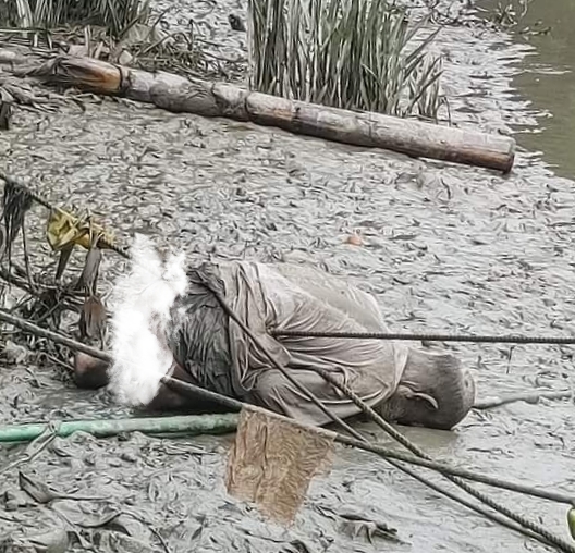 বরগুনার পাথরঘাটায় খাল থেকে বৃদ্ধের মরা দেহ উদ্ধার