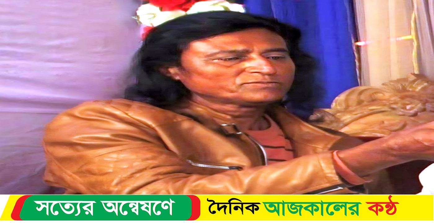 শরীয়তপুরের নড়িয়ায় রাতের আধারে বাবুল মৃধা নামে এক বৃদ্ধকে কুপিয়ে হত্যা করেছে দূর্বত্তরা
