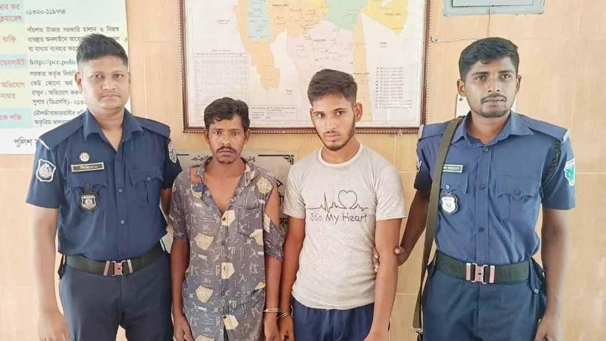 বৃদ্ধাকে ধর্ষণের অভিযোগে দুই যুবক গ্রেপ্তার