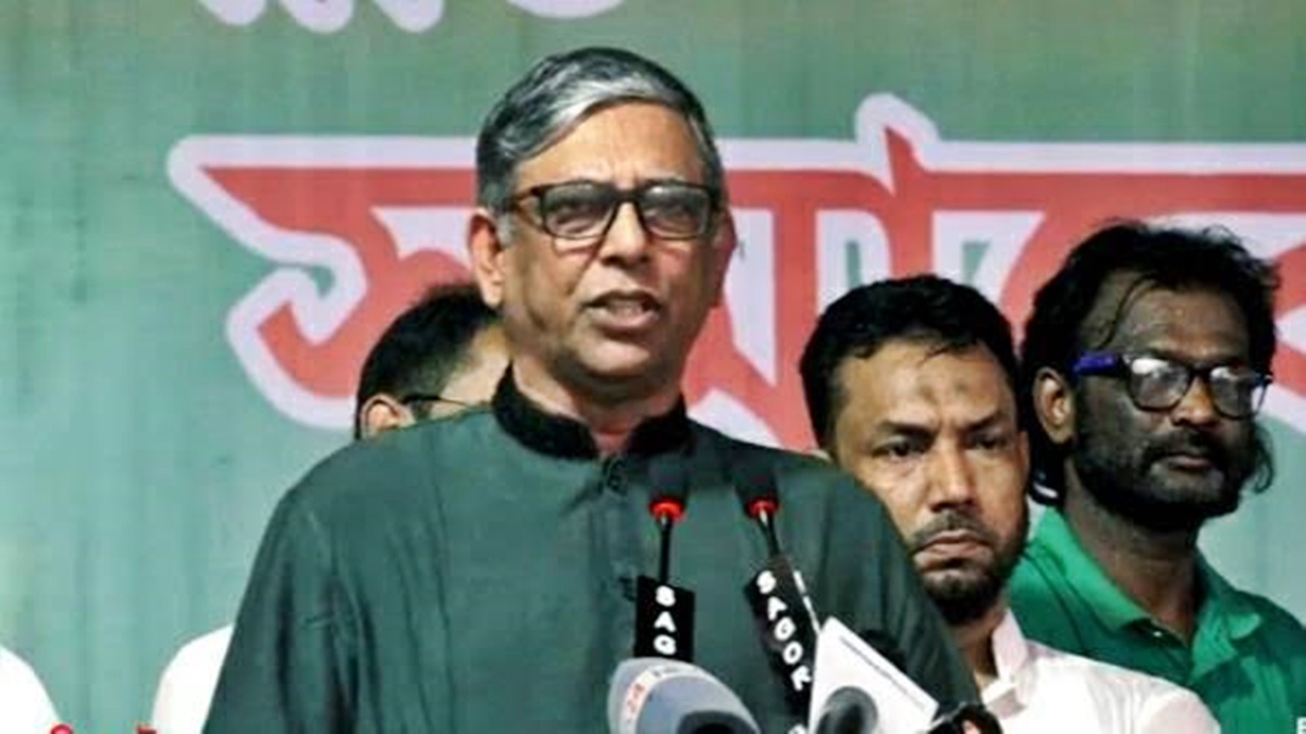 কোনও পরাশক্তির কাছে মাথা নত করব না : নাছিম