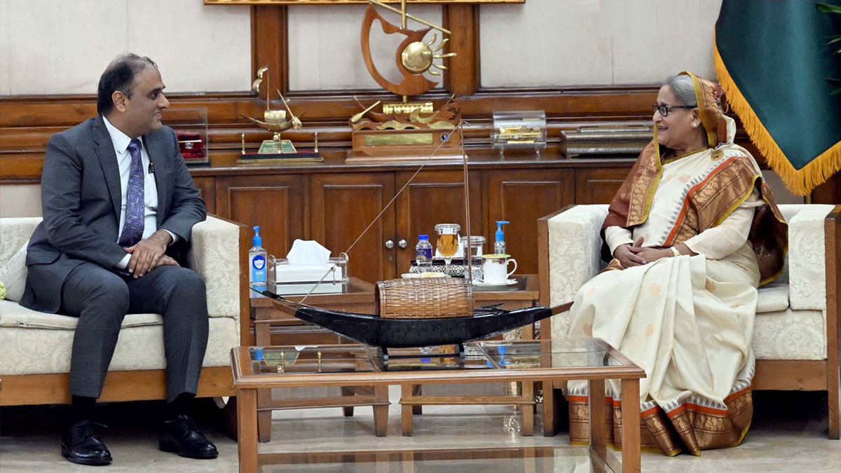 ‘বিভিন্ন খাতে একত্রে কাজের সুযোগ রয়েছে বাংলাদেশ ও পাকিস্তানের’