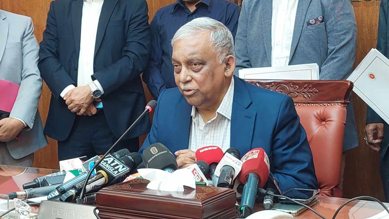 নাশকতার ব্যাপারে নিরাপত্তা বাহিনী সজাগ রয়েছে: স্বরাষ্ট্রমন্ত্রী
