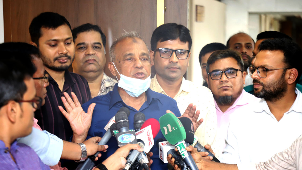 গোপালগঞ্জের পরিস্থিতি এখন শান্ত ও নিয়ন্ত্রণে রয়েছে: স্বরাষ্ট্র উপদেষ্টা