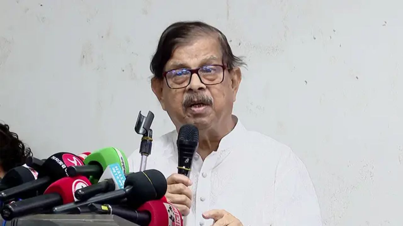 মার্কা বেছে নয়, যে দলকে বিশ্বাস করেন তাকেই ভোট দিন: মান্না