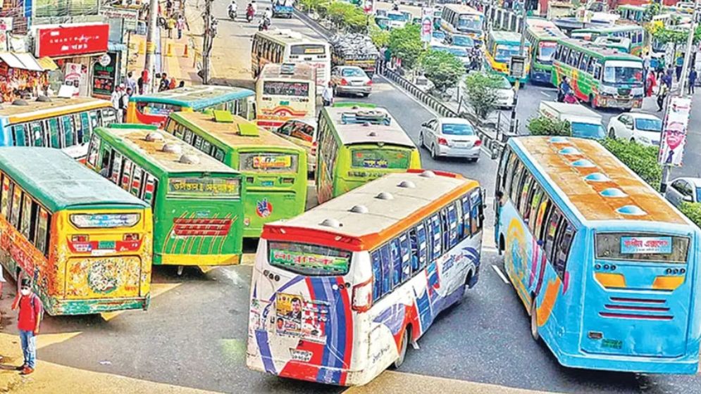 বাস ভাড়া না বাড়াতে মালিক সমিতির কঠোর নির্দেশ