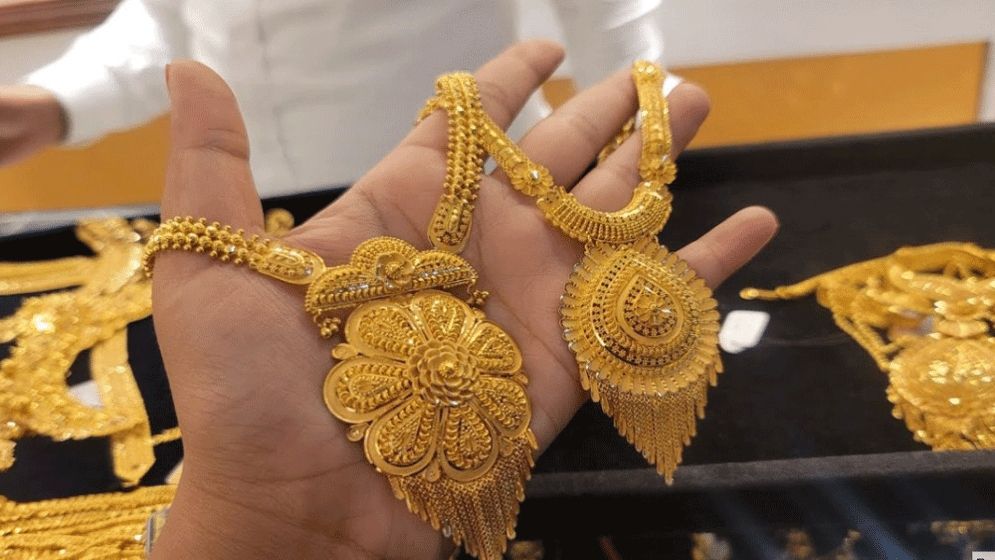দেশে ফের কমল স্বর্ণের দাম