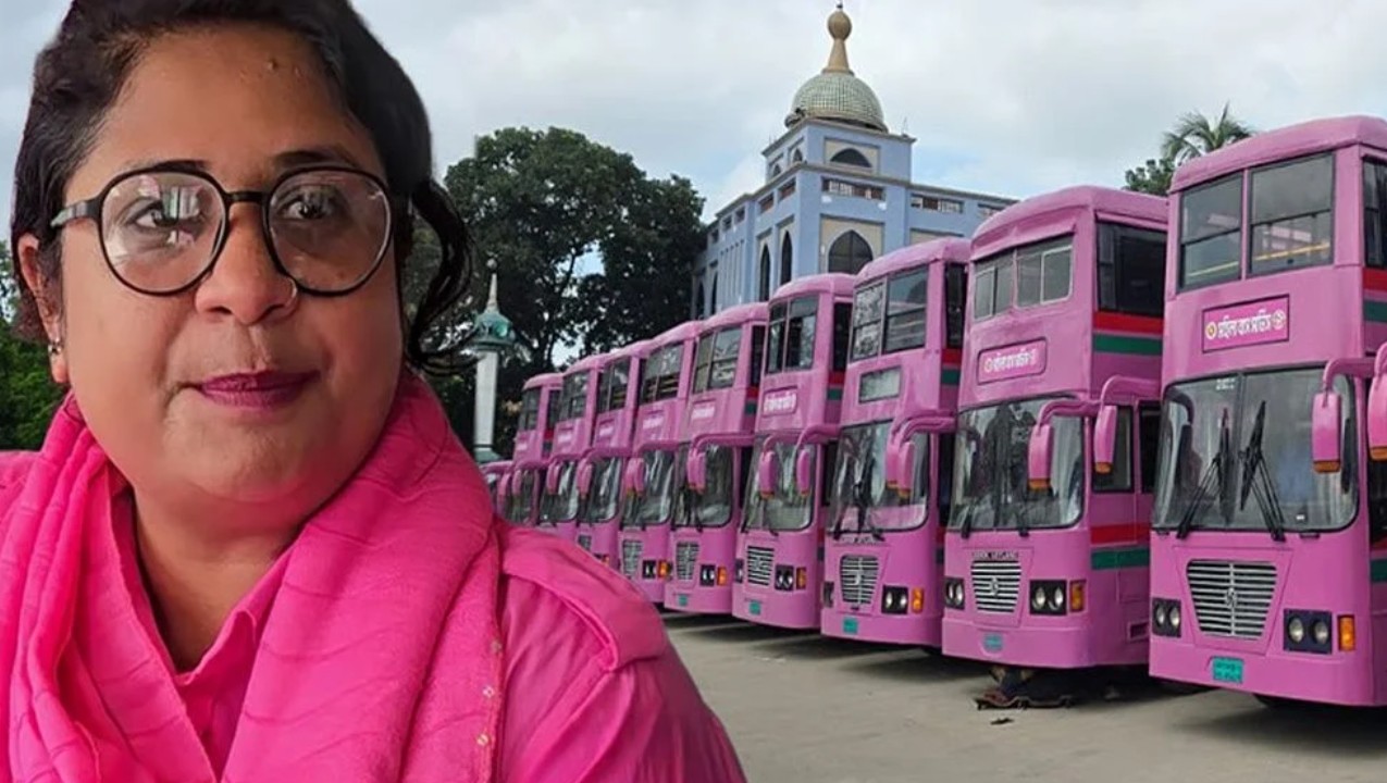 পিংক বাসে নারী চালক নিয়োগ, সরাসরি সাক্ষাৎকারেই চাকরি